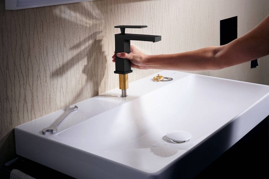 Смеситель для умывальника с донным клапаном Hansgrohe Tecturis E 73014670, черный матовый 800004114 фото | La Dushe | Салон мебели и сантехники Ля Душе | Портал для профессионалов | Дизайн интерьеров | Персональный сервис | Профессиональная консульция |  Дизайн проект | Импорт из Еверопы