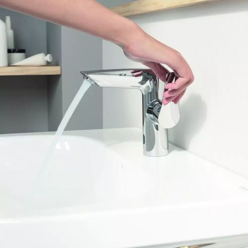 Смеситель для умывальника Grohe Eurosmart New 23975003, хром 85690 фото | La Dushe | Салон мебели и сантехники Ля Душе | Портал для профессионалов | Дизайн интерьеров | Персональный сервис | Профессиональная консульция |  Дизайн проект | Импорт из Еверопы