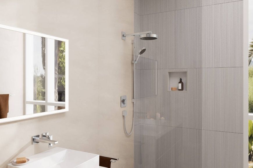 Душовий набір зі штангою Hansgrohe Rainfinity 28744000 800003769 фото | La Dushe | Салон меблів і сантехнікаи Ля Душе | Портал для професіоналів | Дизайн інтер'єрів | Персональний сервіс| Професійна консульація | Дизайн проект | Імпорт з Єверопи
