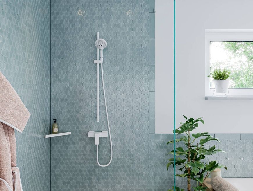 Угловая корзинка Hansgrohe Addstoris 41741340, черный матовый хром 86305 фото | La Dushe | Салон мебели и сантехники Ля Душе | Портал для профессионалов | Дизайн интерьеров | Персональный сервис | Профессиональная консульция |  Дизайн проект | Импорт из Еверопы