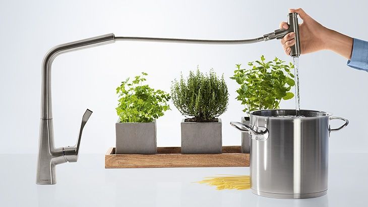 Змішувач для кухонної мийки Hansgrohe Metris 14834000 57647 фото | La Dushe | Салон меблів і сантехнікаи Ля Душе | Портал для професіоналів | Дизайн інтер'єрів | Персональний сервіс| Професійна консульація | Дизайн проект | Імпорт з Єверопи