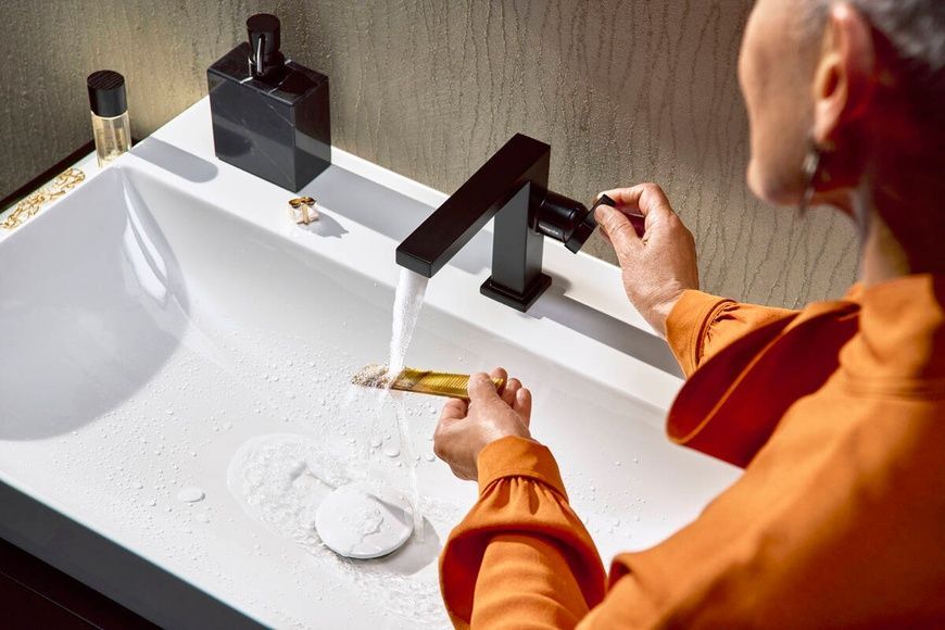 Смеситель для умывальника Hansgrohe Tecturis 73020670, черный матовый 93246 фото | La Dushe | Салон мебели и сантехники Ля Душе | Портал для профессионалов | Дизайн интерьеров | Персональный сервис | Профессиональная консульция |  Дизайн проект | Импорт из Еверопы