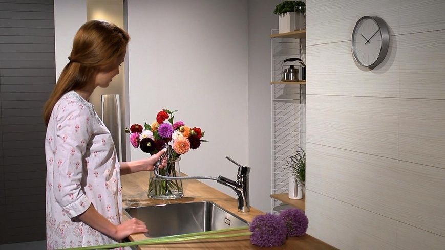 Змішувач для кухонної мийки Hansgrohe Talis 32841000 13081 фото | La Dushe | Салон меблів і сантехнікаи Ля Душе | Портал для професіоналів | Дизайн інтер'єрів | Персональний сервіс| Професійна консульація | Дизайн проект | Імпорт з Єверопи