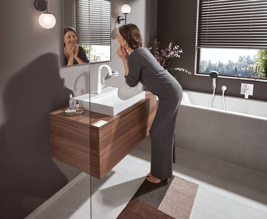 Смеситель для умывальника Hansgrohe Vivenis 75032700, белый матовый 800004000 фото | La Dushe | Салон мебели и сантехники Ля Душе | Портал для профессионалов | Дизайн интерьеров | Персональный сервис | Профессиональная консульция |  Дизайн проект | Импорт из Еверопы